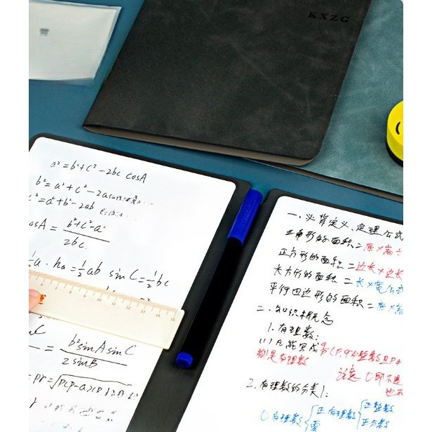 Set Agenda A5 Reutilizabila cu Pagini Tip Tabla, Agenda Pagini Albe cu Stergere Uscata, 3 Markere, 1 Burete și 1 Laveta de sters, Portabila, 24 x 16.5 cm, Coperta Piele, Negru [4]