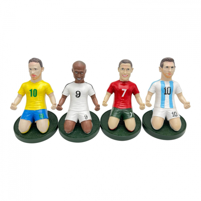 Statueta Jucator de Fotbal din Rasina – Decorativ 14cm, Cadoul Perfect pentru  Colectii Sportive, Calitate Superioara,  [2]