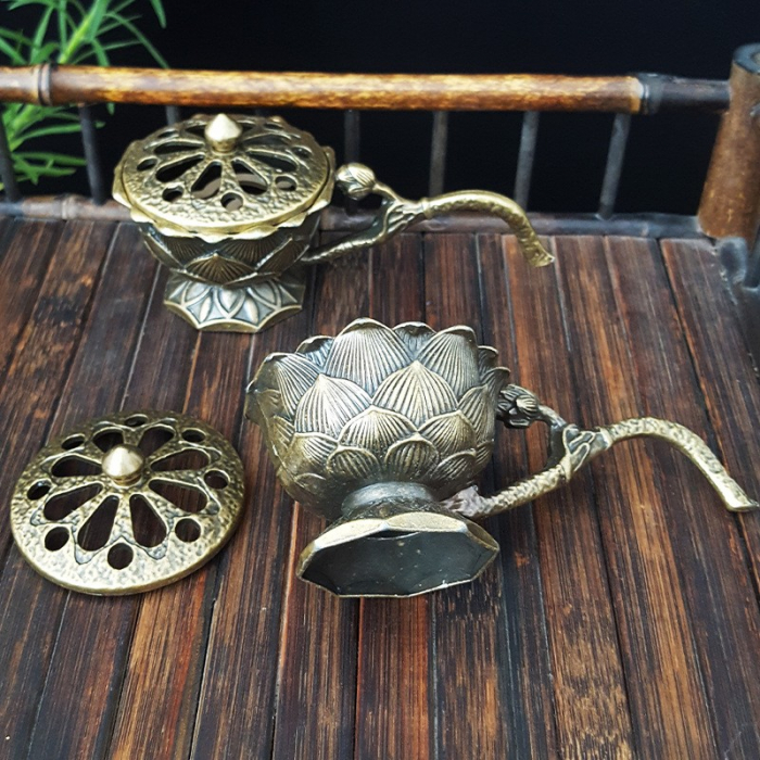 Suport de Tamaiat, , din Aliaj de Zinc, Model Lotus, Ignifug, 9.7 x 4.8 x 4.7 cm, Bronz [6]