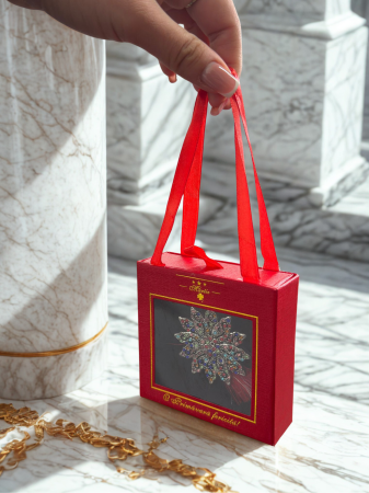 Brosa Floare Martisor cu Strasuri Multicolore in Cutie Cadou Eleganta [2]