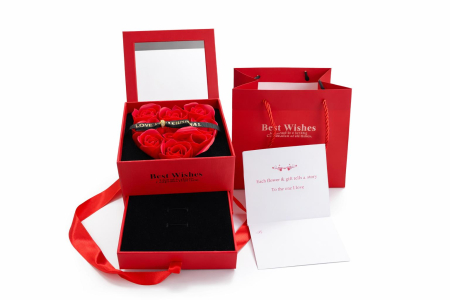 Aranjamente florale si cadouri - Aranjament trandafiri din sapun in forma de inima cu sertar bijuterii si cutie cadou, 12.5x12.5x10cm