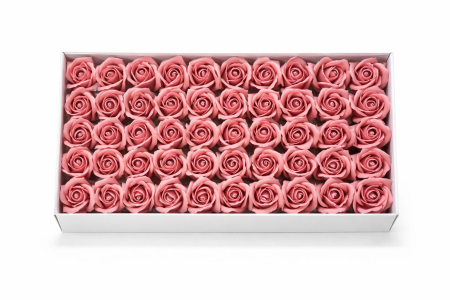 Aranjamente florale - Set 50 Trandafiri de Sapun Parfumati in Cutie Eleganta Cadou 44x23 cm Roz