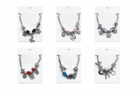 Set 12 bratari martisor icu charmuri decorative ambalaj individual 9.5x8cm [3]