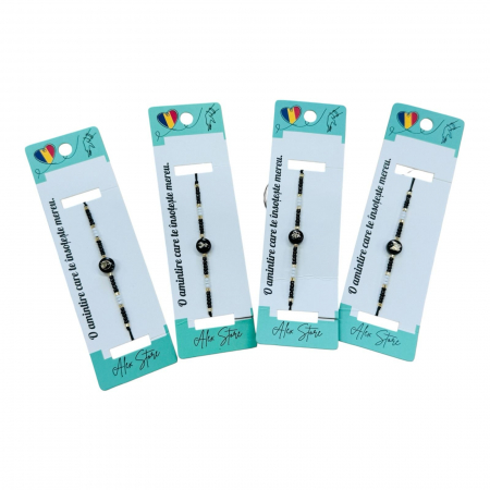 Bratara cu margele negre si albe si disc decorativ central – accesoriu simbolic si elegant pentru femei si fete,  [1]