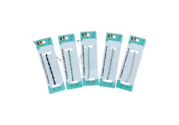 Haine si accesorii Engros - Bratara subtire cu margele fine – model elegant si discret, accesoriu simbolic pentru femei si fete, 