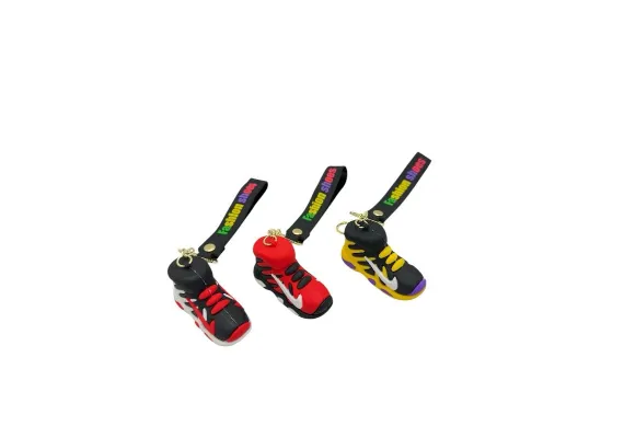 Haine si accesorii Engros - Breloc Adidas – Accesoriu Sportiv Din Silicon Pentru Chei Sau Ghiozdan, calitate superioara, 