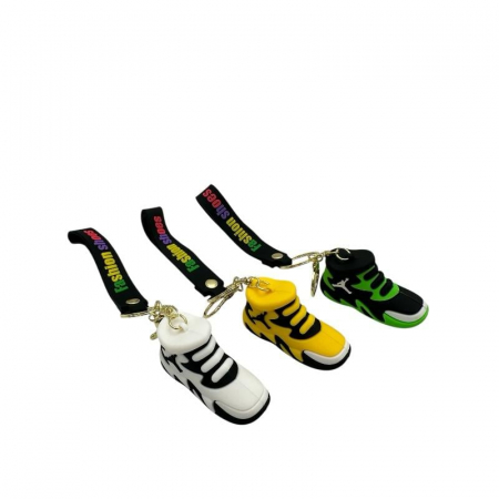 Breloc Tip Adidas – Accesoriu Cool Din Silicon Pentru Chei Sau Ghiozdan, calitate superioara,  [1]