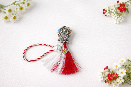 Brosa Martisor 5 cm, Trandafir cu cristale, in cutie 9x9 cm cu fereastra, cadou 1 Martie [2]
