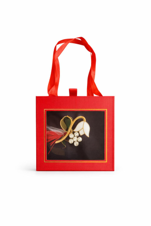 Brosa Martisor 5cm, Ghiocel cu buburuza, in cutie gentuta 7x7 cm cu fereastra, cadou 1 Martie [2]