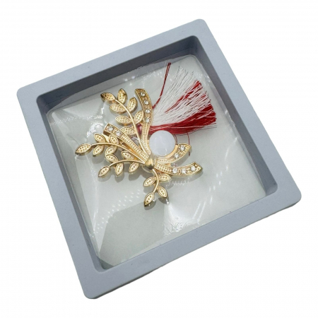 Brosa Martisor, Aranjament Floral in cutie cu expunere 3D (alb/negru), 8.5×8.5×2cm  [3]