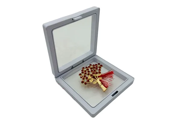 Bacanie Engros - Brosa Martisor, Buchet cu Flori in cutie cu expunere 3D (alb/negru), 8.5×8.5×2cm 