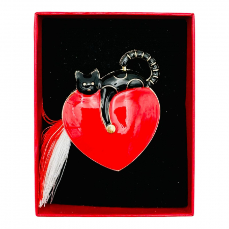 Brosa Martisor Cat Love, marime mare, ambalata in cutie rosie, 8.5×6.5×2.5cm,   [2]