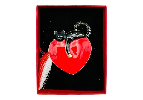 Bacanie Engros - Brosa Martisor Cat Love, marime mare, ambalata in cutie rosie, 8.5×6.5×2.5cm,  
