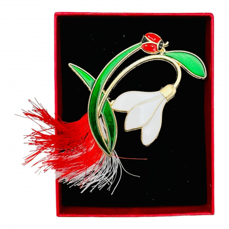 Brosa Martisor Ghiocel Norocos, marime mare, ambalata in cutie rosie, 8.5×6.5×2.5cm,   [1]