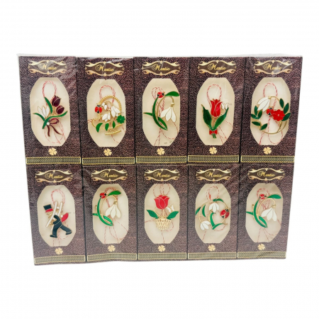 Brosa Martisor marime medie, ambalata in cutie deosebita, 12×6cm, modele combinate,   [4]