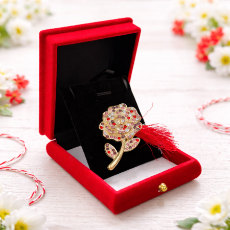 Brosa trandafir martisor cu strasuri multicolore [1]