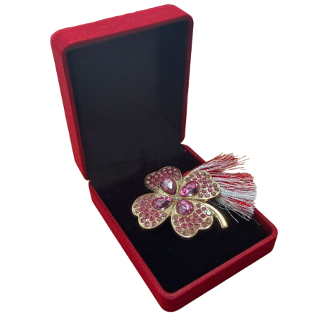 Brose ambalate elegant - Brosa Trifoi Roz Martisor cu Strasuri Stralucitoare in Cutie de Catifea