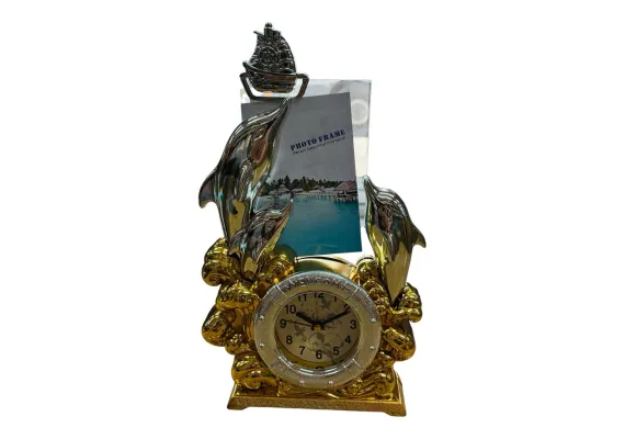 Bacanie Engros - Ceas decorativ de masa cu rama foto si delfini – model marin elegant cu corabie si design auriu – decor interior 35 cm, 