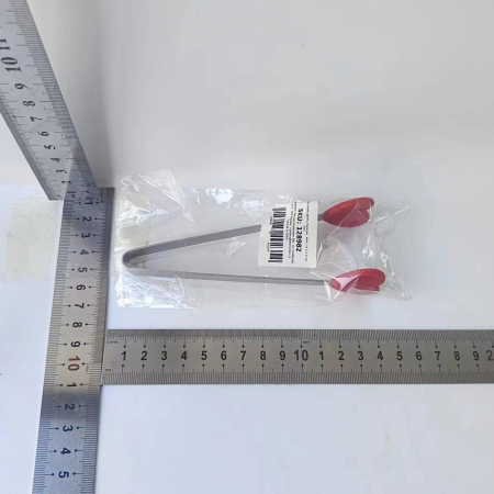 Cleste Creativ pentru Mancare, , Model Inimioare din Silicon, 14.5x3 cm, Rezistent la Temperaturi Inalte si Coroziune, Rosu [1]