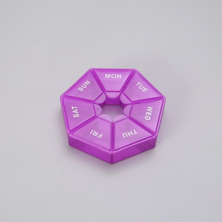 Cutie separator medicamente cu zilele saptamanii, , Plastic, 7 compartimente, Mov [2]