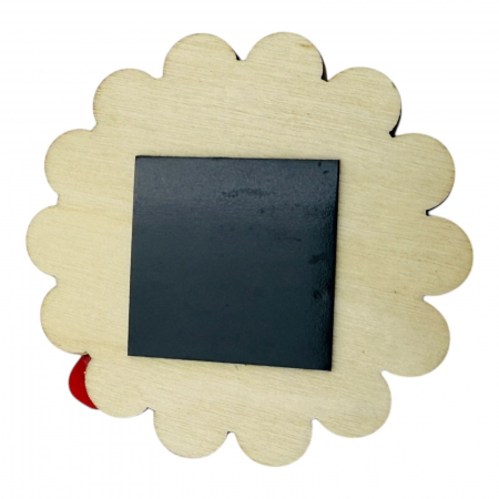 Decoratiune din lemn cu magnet, O PRIMAVARA FRUMOASA, diverse culori, forma de inima, 6×6cm,   [4]