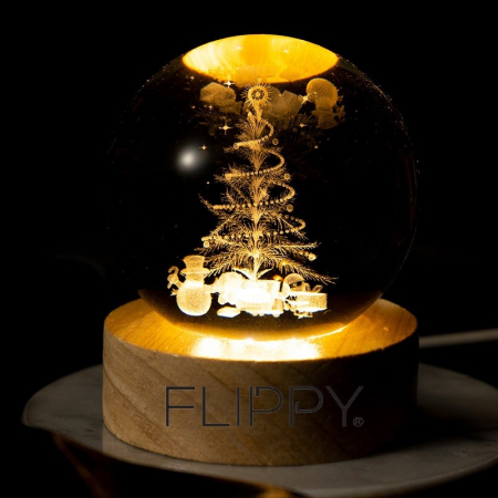 Lampa LED Decorativa, , cu Bila de Cristal cu Diametru 6cm, Model Brad de Craciun 3D, Alimentare USB, Suport din Lemn, Lumina Alb Cald [1]