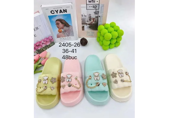 Haine si accesorii Engros - Papuci dama colorati cu lant si accesorii metalice, stil casual modern pentru vara, marimi disponibile 36-41, 