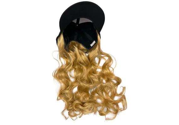 Haine si accesorii Engros - Sapca cu Peruca Blond Ondulat – Accesoriu Fashion Cosplay, Party, Urban Style – Lungime Plete ~55cm, 