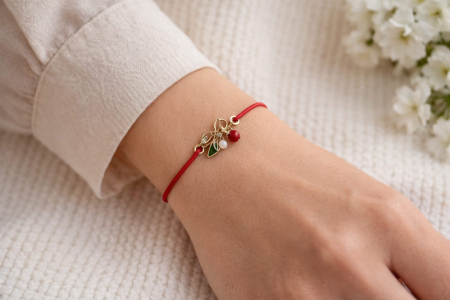 Set 24 bratari martisor 12x3 cm snur rosu cu charm cadou festiv, cadou primavara [1]