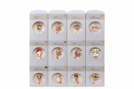 Set 24 Brose Martisor, 11x6 cm, modele mixte, Cadou 1 Martie Femei, Ambalate individual [1]