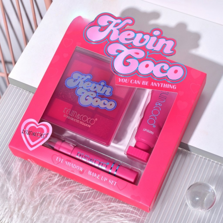 Set 3 Produse de Machiaj, KEVIN &amp; COCO, Pink Hearted, 9 culori, 15.5 x 13 x 3.4 cm [3]