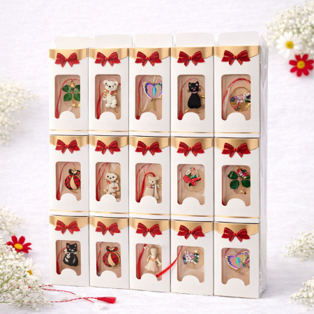 Set 30 Brose Martisor in Cutie Speciala cu Mesaj, Cadou 1 Martie 10x6 cm [1]
