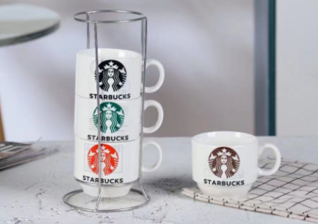 Articole pentru Casa Engros - Set 4 cani ceramice cappuccino cu suport metalic vertical – design tip logo cafenea, 200 ml