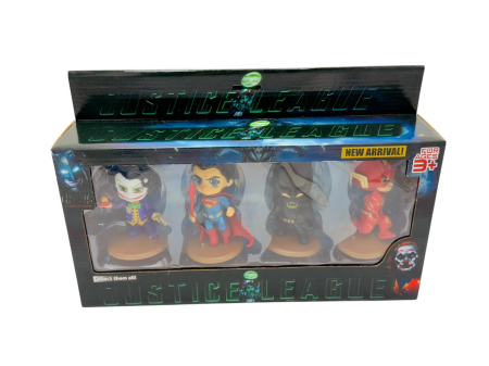 Figurine si animale plastic - Set 4 Figurine Supereroi Tip Chibi – Design Eroi si Antieroi Benzi Desenate 10cm