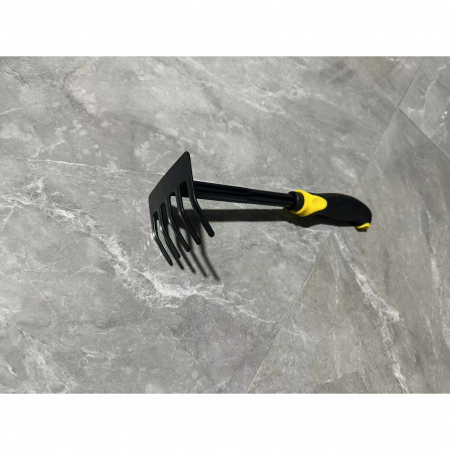 Set 4 Unelte de Gradina , pentru Plantare, Prelucrare Sol si Ingrijire Plante, Material PVC Carbon, Grebla, Sapaliga cu Cap Dublu, Lopata Mica, Lopata Lata, 43 x 11 cm, Negru/Galben [4]