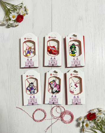 Martisoare ambalate traditional - Set 45 martisoare din silicon pentru copii figurine vesele ambalate individual 10x4.5 cm