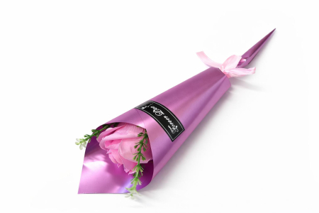 Aranjamente florale - Buchet cu 1 trandafir de sapun roz pal, ambalaj elegant cadou, 33x8cm