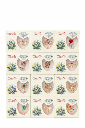 Martisoare - Set 24 Brose Martisor Premium cu Stralucire Eleganta – Modele Variate, Ambalaj Individual 9x7.5 cm
