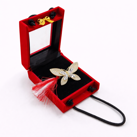 Martisoare - Brosa Fluture Martisor cu Strasuri Multicolore Cutie Eleganta