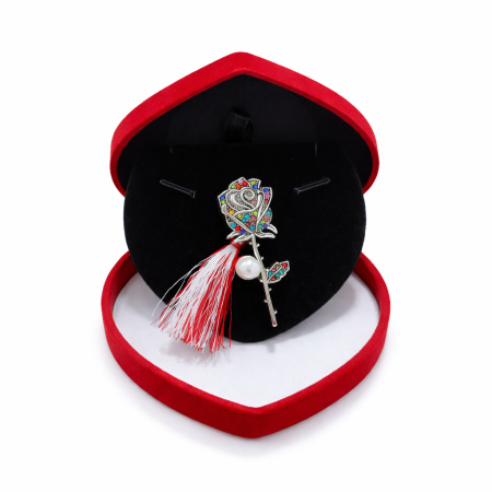 Martisoare - Brosa Trandafir Martisor cu Strasuri si Perla in Cutie de Catifea