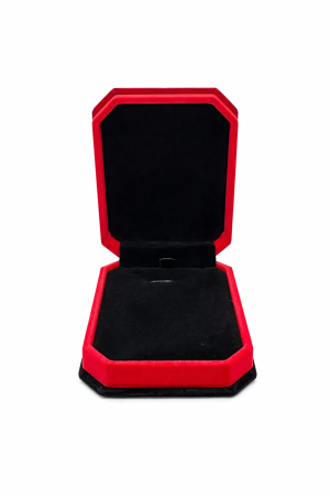 Cutii Bijuterii - Cutie cadou catifea rosie 7.5x10x3.5 cm cu interior negru, pentru bijuterii sau martisor