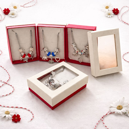 Martisoare - Set 12 Bratari Martisor Elegante, diverse modele, Cadou 1 Martie