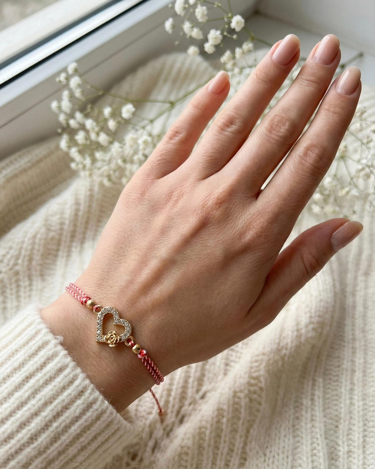 Set 12 Bratari Martisor Inima Aurie cu Strasuri si Trandafir, Snur Alb-Rosu, 20x11 cm [2]