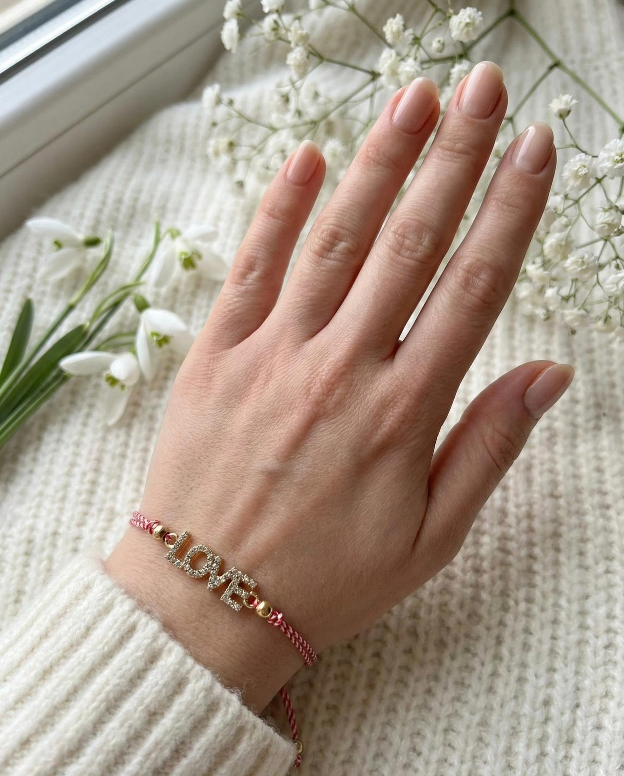 Set 12 bratari martisor LOVE cu strasuri, snur reglabil, 20x11cm [2]