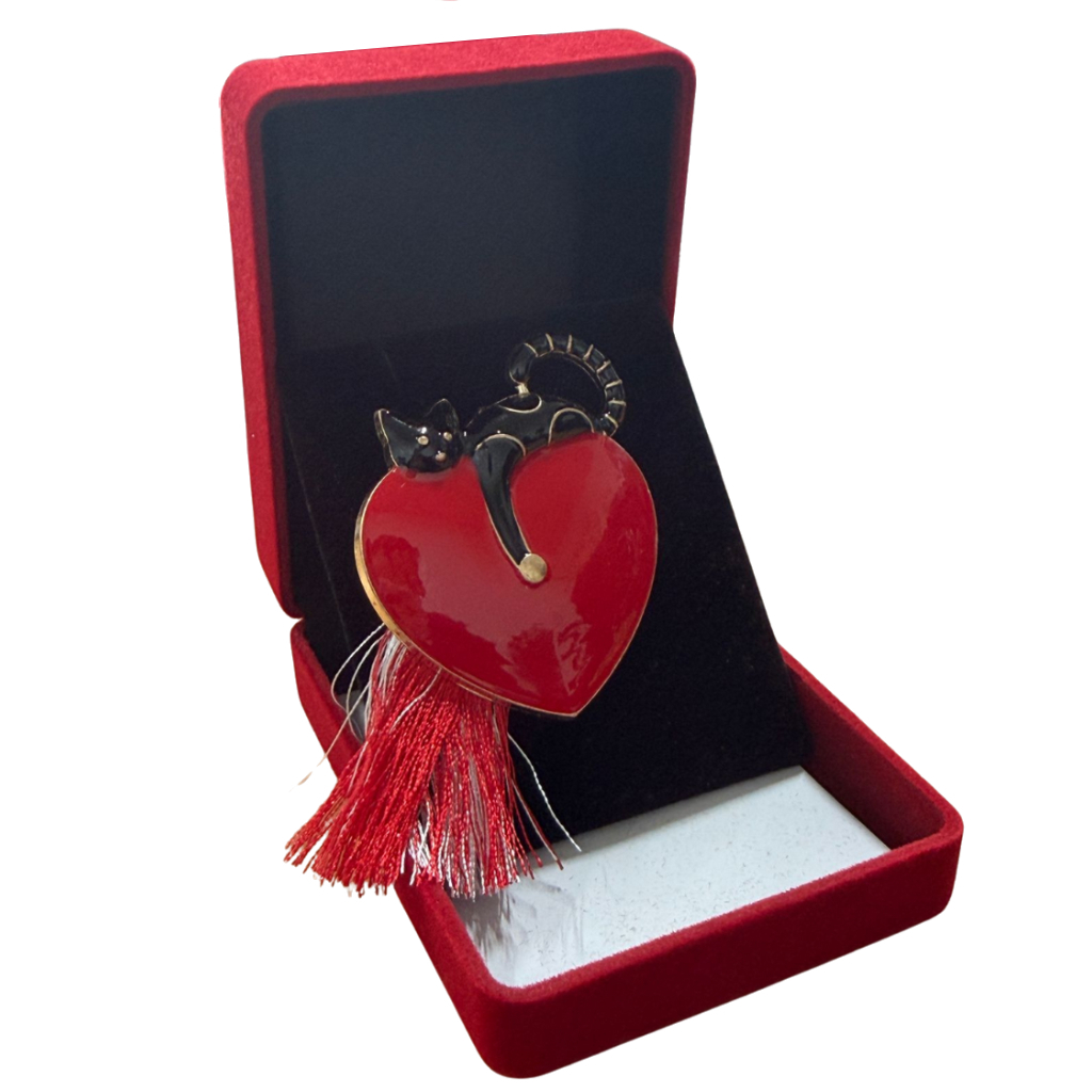 Brosa Inima Martisor cu Pisica Neagra si Email Rosu in Cutie de Catifea [1]