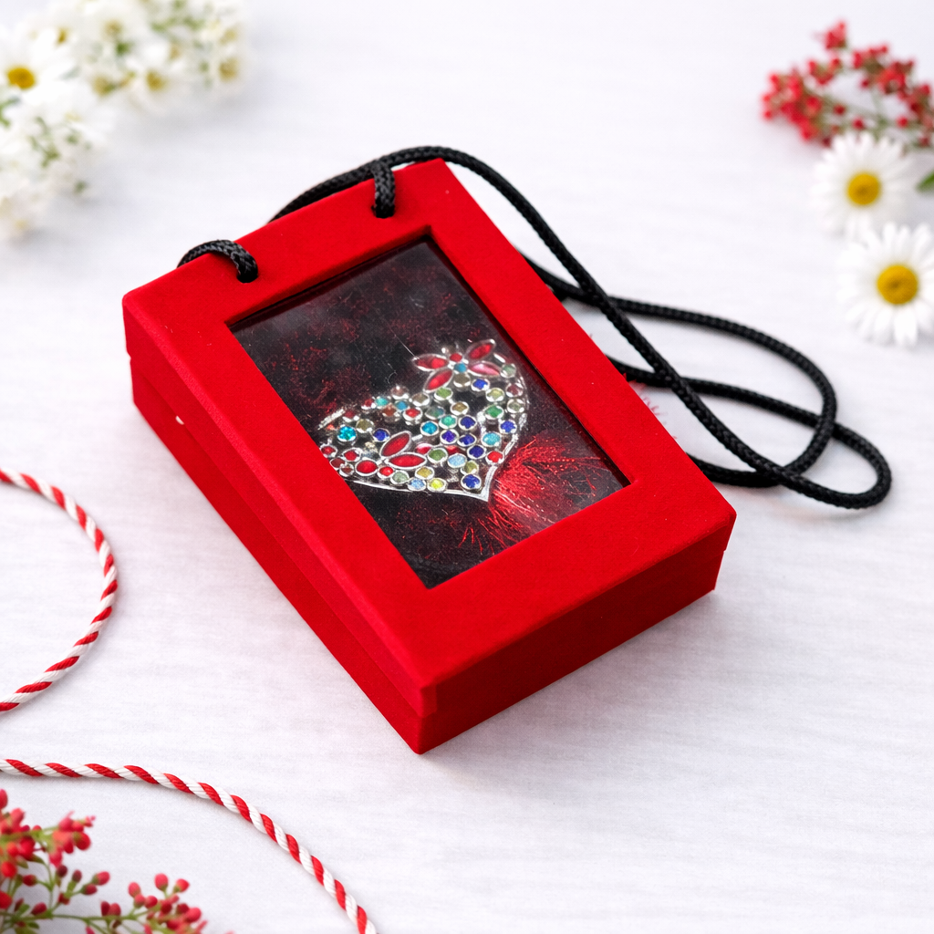 Brosa Inima Martisor cu Strasuri Multicolore si Fluturi Roz in Cutie Rosie [1]