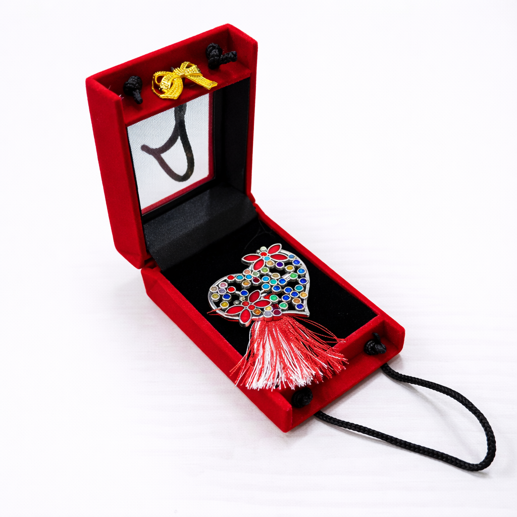 Brosa Inima Martisor cu Strasuri Multicolore si Fluturi Roz in Cutie Rosie [0]