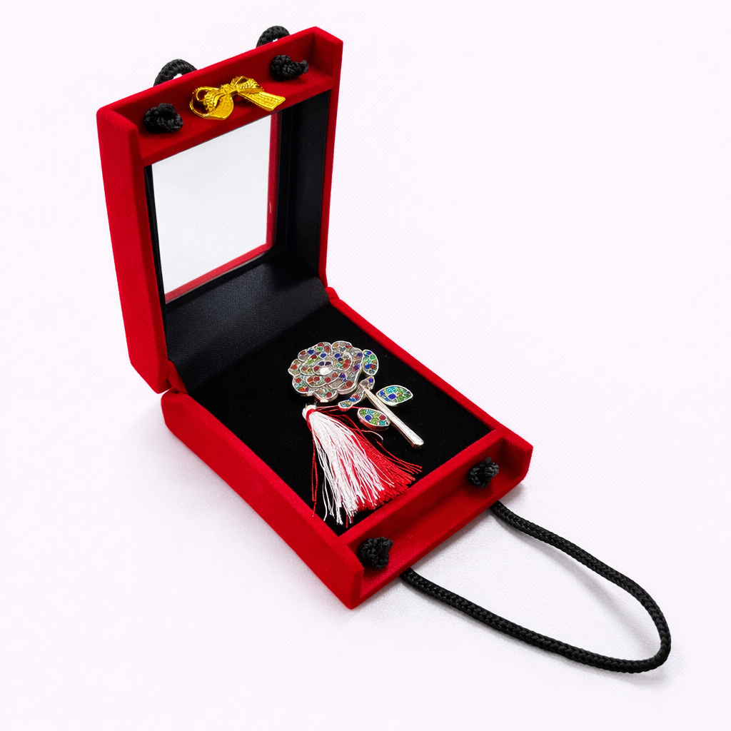Brosa Trandafir Martisor cu Strasuri Multicolore si Perla Decorativa Cutie Eleganta [0]