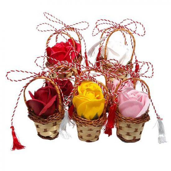 Set 12 martisoare cosulet cu trandafir colorat, decor floral de primavara [1]