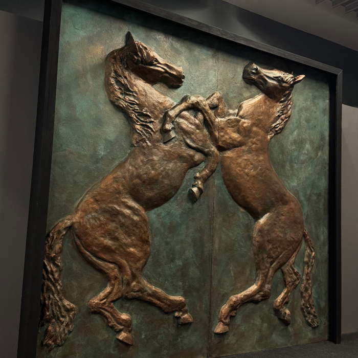 Basorelief din ipsos cu efect de aramă [2]